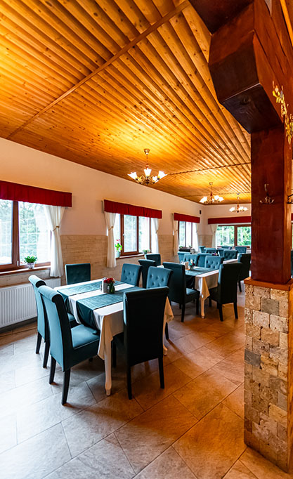 restaurant taverna cu vanat fundata
