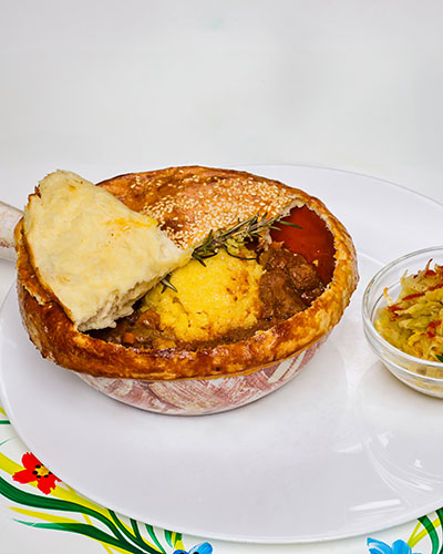 tocanita vanatoreasca din carne de vanat