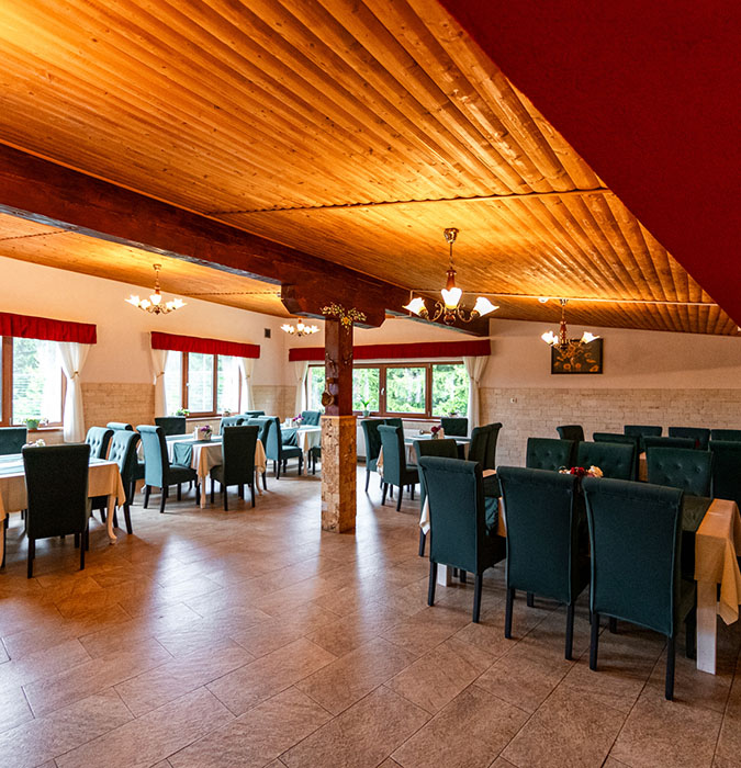 Restaurant Taverna cu Vânat Fundata